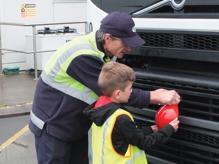 Fonterra Drivers helping support Kiwi kids battings illness